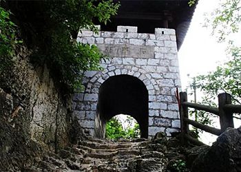 張一枚丨相看兩不厭，唯有豆沙關(guān)